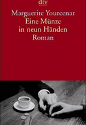 Eine Münze in neun Händen